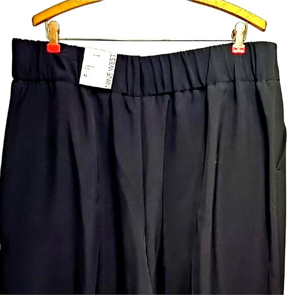 Nine West Sophisticated Black Wide Leg Pull On Women's Dress Pants XL (NWT) - Picture 4 of 9